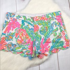 Lilly Pulitzer The Buttercup Short Scallop Hem